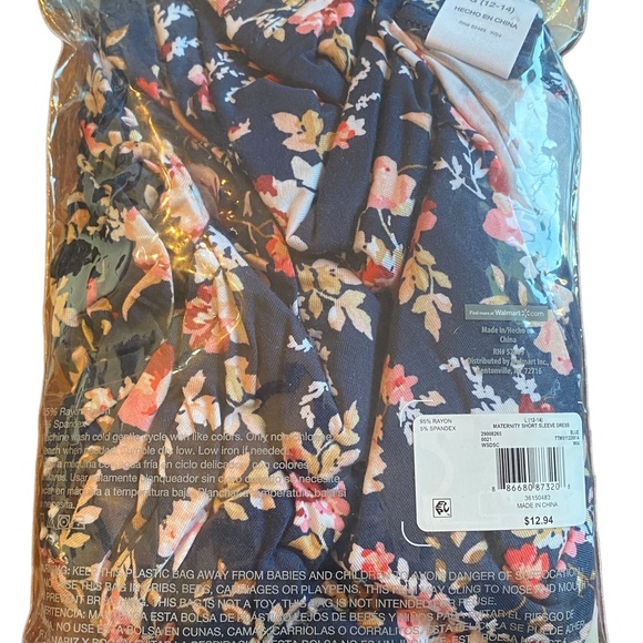 Time & Tru Maternity Short Sleeved Floral Dress - Picture 3 of 5